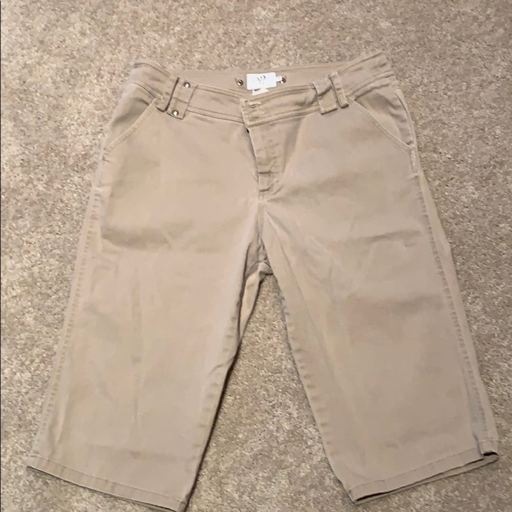 Morrisey Y? Bermuda shorts
